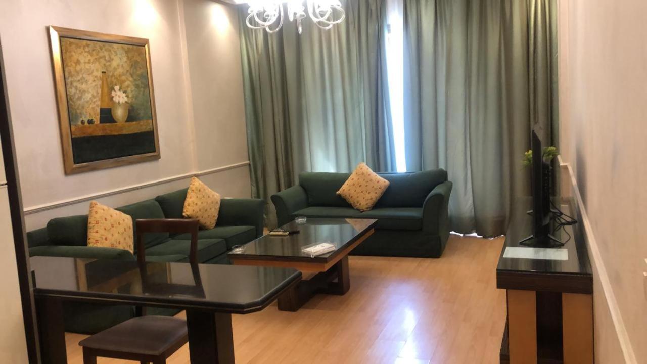 Lahoya Apartment *